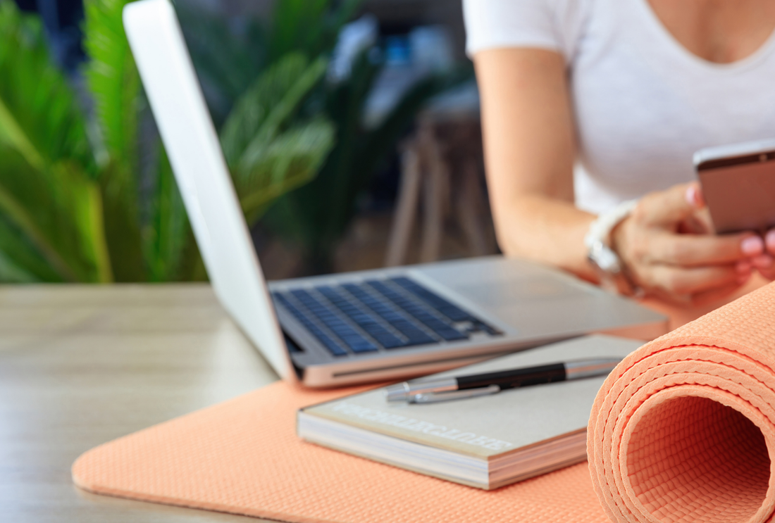 From Brain Fog to Focus: Nutrients That Support Calm Energy & Mental Clarity